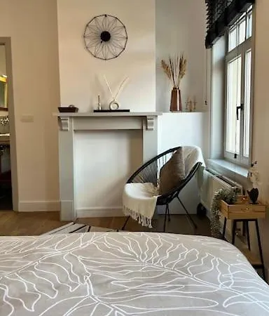 Ura Center Alojamento de Acomodação e Pequeno-almoço Bruges
