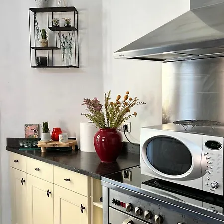 Ura Center Alojamento de Acomodação e Pequeno-almoço *